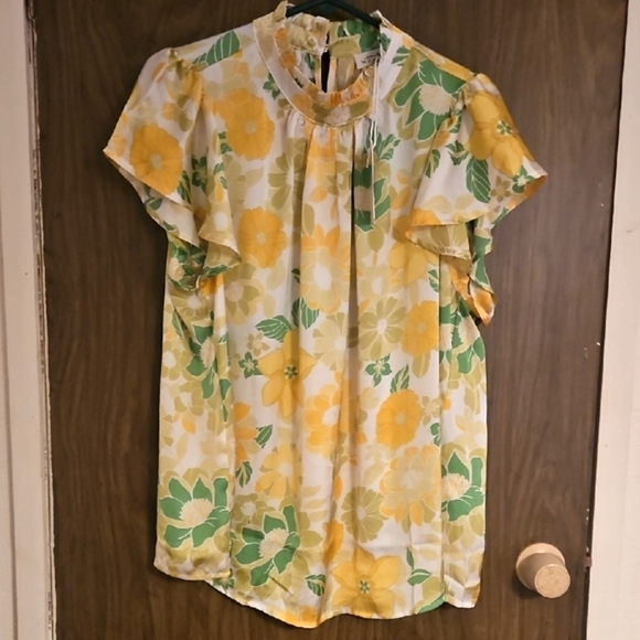 Emily Wonder Tops - NWT Emily Wonder Top